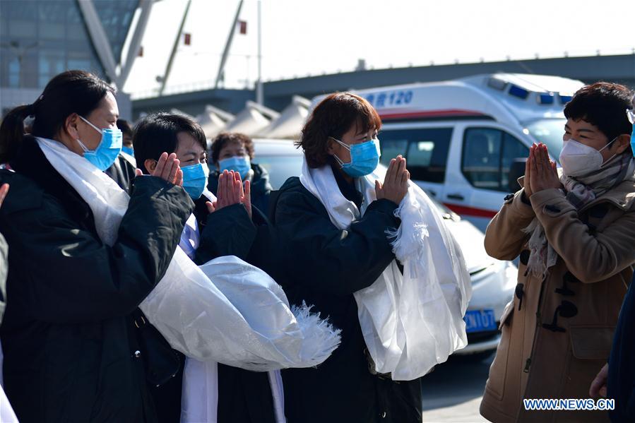 Medical Team from Qinghai Leaves for Wuhan to Aid Novel Coro